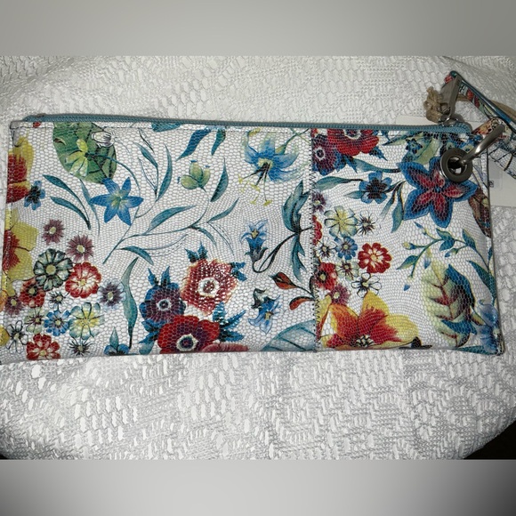 Hobo, Vida Botanic Print Wristlet, NWT - Picture 3 of 13